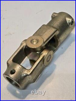 2 Quantity of Shur-Co Splined U-Joints 21 Splines 8 Length 36mm and 32mm Bores