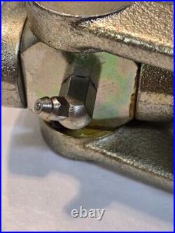 2 Quantity of Shur-Co Splined U-Joints 21 Splines 8 Length 36mm and 32mm Bores