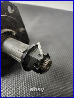 40hp Gearbox with 1-3/8 X 6 Spline Input Shaft and 1.57 X 12 Spline Outp