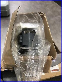 Buyers Hydrastar Gear Pump H2136171 7/8 Spline Shaft Nos