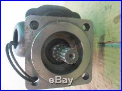 Commercial Hydraulic Pump No Tag #421301d Spline Count 14 Used