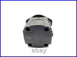 CRC00243 Hydraulic Pump, 1 15 Tooth Spline Shaft, 13121879