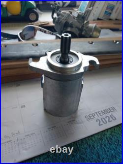 Concentric Hydraulic Gear Motor CMS071286 0037003H 8 Spline