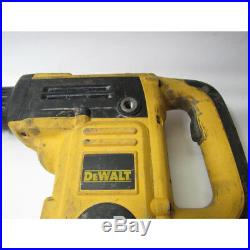 DEWALT D25553 1-9/16-Inch Spline Combination Hammer Drill