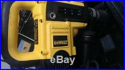 DeWalt D25553K Spline Rotary Hammer (LP3028953)