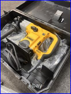 Dewalt D25551K 120 V Corded Spline Rotary Hammer Concrete Masonry Chipper NIB Dewalt D25551K 120 V Corded Spline Rotary Hammer Concrete Masonry Chipper NIB