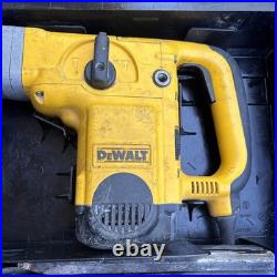 Dewalt D25551 1-9/16 Rotary/Chipping Hammer Spline Combination with Bits Tested