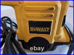 Dewalt D25851 Spline, chipping Hammer. Works Great. Weights 14lbs