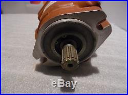 EATON 70122-LAF PRESSURE COMPENSATED PISTON PUMP 70122 13 Tooth Spline NOS