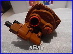 EATON 70122-LAF PRESSURE COMPENSATED PISTON PUMP 70122 13 Tooth Spline NOS