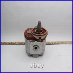 Gear Pump SAE 9 Tooth Spline Clockwise Rotation Aluminum 113800807