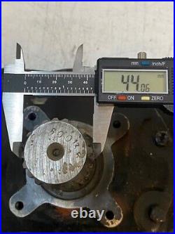 Gearbox 60mm 4-7/8 Shaft 14 Spline, 44mm 4-1/8 Shaft 20 Spline, 6 Bolts