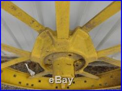 John Deere Unstyled B Tractor 10 Spline Rear Steel Wheels 00329