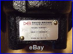 Komatsu David Brown Hydraulics Hydraulic Pump 7/8 x 13 Spline Shaft Cast Iron
