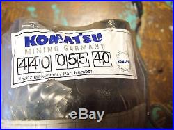 Komatsu David Brown Hydraulics Hydraulic Pump 7/8 x 13 Spline Shaft Cast Iron