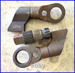 Lot of 3 Heavy Equipment Metal Spline Coupler with 2 Splined Lever Arms Parts