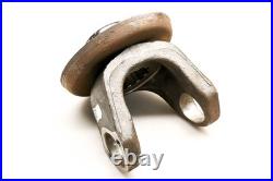 Mack 171MU52P17, M200005090001 Spicer 6-4-4411X Yoke-Splined NOS