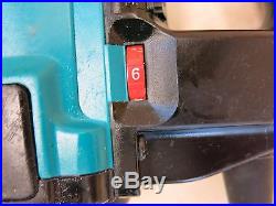 Makita HR4040C 1-9/16-Inch Spline Rotary Hammer Drill with One Bit