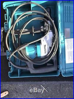 Makita HR4041C Spline drive rotary hammer 1-9/16