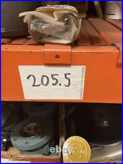 Metaris MHP365A578CFAB177 Hydraulic Pump 2400 RPM 3500 PSI4 Hole Mounting