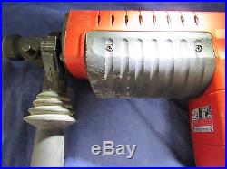 Milwaukee 5311-6 1-1/2-Inch Thunderbolt Spline Drive Rotary Hammer Kit with bits