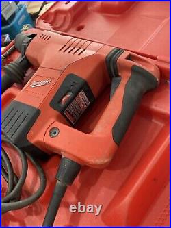 Milwaukee Heavy Duty 1 1.5 Rotary Hammer 5315-21, Spline Shank, Tested