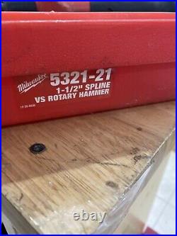 Milwaukee Heavy Duty 1 1.5 Rotary Hammer 5315-21, Spline Shank, Tested