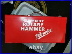 Milwaukee U. S. 1 1-1/2 Stop Rotation Corded Rotary Hammer Drill & Metal Case