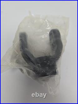 NOS Mahindra Part #10070552100 Spline Yoke D3-#23