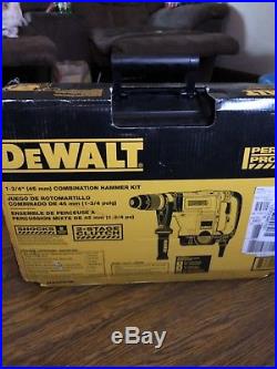 New! Dewalt Spline Combination Hammer Kit, D25651k