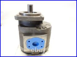 New Hydraulic Motor Keyed Spline 4 bolt Hole