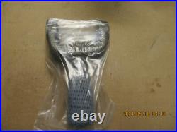 New Open Box Spicer 2-82-51 Yoke With Splined