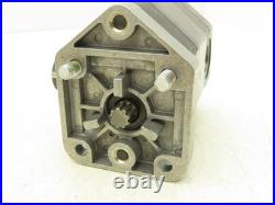 PE-1069 Hydraulic Gear Pump Spline Shaft 4-Bolt Flange SAE Ports