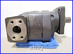 Parker / Commercial Gear Pump P350A542 2-1/4 Gear 1.225 Shaft 14T Spline