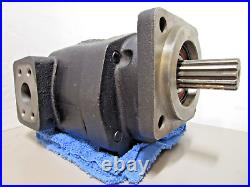 Parker / Commercial Gear Pump P350A542 2-1/4 Gear 1.225 Shaft 14T Spline