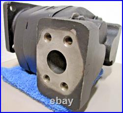 Parker / Commercial Gear Pump P350A542 2-1/4 Gear 1.225 Shaft 14T Spline