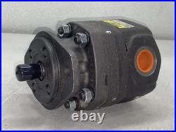 Parker M2B25416S40NB High Speed Hydraulic Motor SAE-B 2-Bolt Spline Shaft