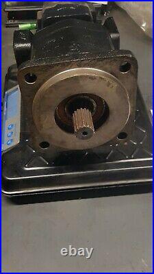 Part #135405A2 Reman Hydraulic Pump Case 590 SL 15 Spline