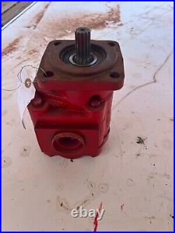 PermCo Hydraulic Pump 3/4 Shaft 13 Spline 1 5/8-12 Inlet/Outlet