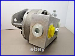 QCC 11012966 Hydraulic Gear Pump 7/8 x 13-Spline Shaft 53-29058-014 Steering