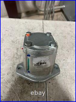 (QTY 1) Concentric Hydraulic Gear Pump 135930 / Splined Shaft FAST SHIPPING