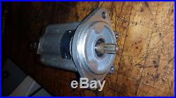 Sauer-Sundstrand Hydraulic gear Pump a28.7l34147/200/140 spline shaft
