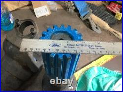 Spicer 6.5-40-49 Slip Yoke Stub & 6.5-3-180 Yoke Assembly 16 Splines
