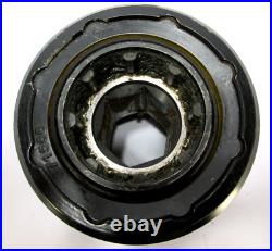 Splined Shaft Hub/ Bearing/ Coupling 371566 K33/ 1b 88 09/22 0902