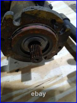 Sundstrand Hydraulic Transmission Drive -16 1 20 Spline Code 61 Works Well