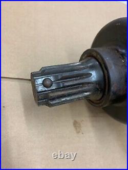 Universal Tool Impact Wrench UT1550S #5 Spline 3,000FT LB Works Great
