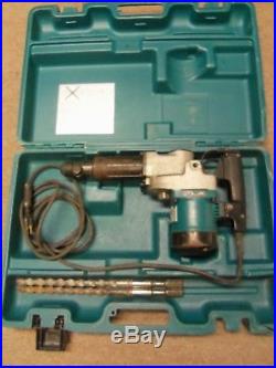 Used Makita rotary hammer drill HR3851 spline drive HR 3851 works