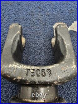 Weasler 101-7906 1-3/8 6 Spline Tractor Safety Slide Lock Yoke 2500 Series