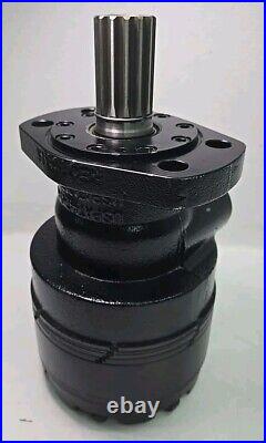 White Roller Stator Hydraulic Motor RE013915 With Spline Shaft NEW Open Box