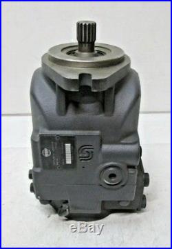 Wirtgen Group Hydraulic Motor 1 Splined Shaft 83031914 2371552 FJW4C 11085737